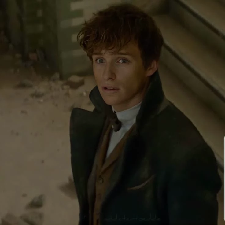 Newt Scamamder thumbnail