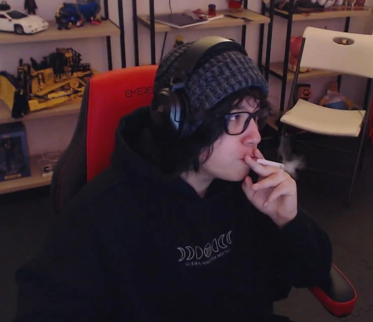 Alexis quackity thumbnail