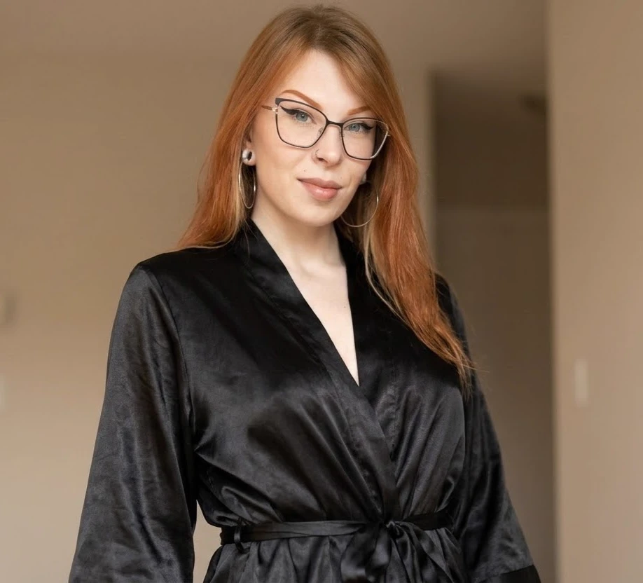 Evelyn Sinclair thumbnail