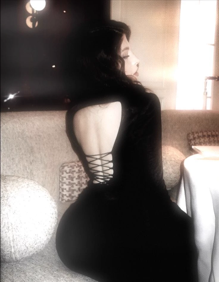 Elena thumbnail