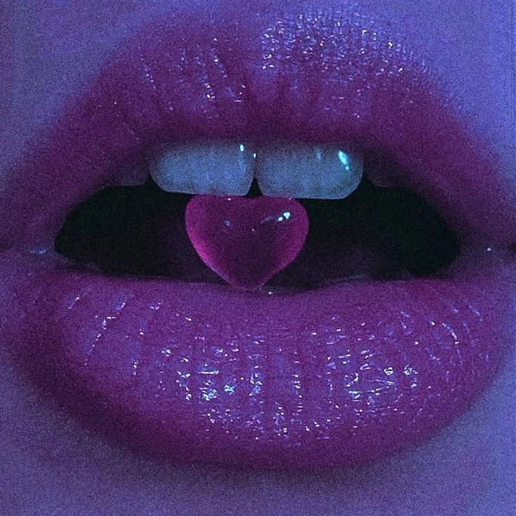 Alexis ᥫ᭡༄   Blue Fantasies