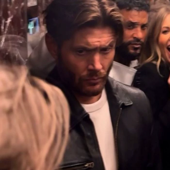Dean Winchester thumbnail