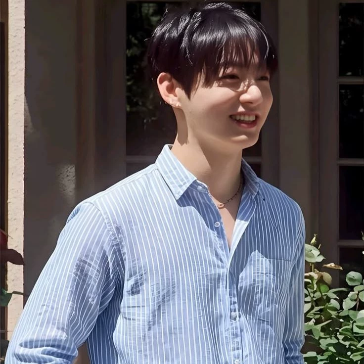 Jeon Jungkook  thumbnail