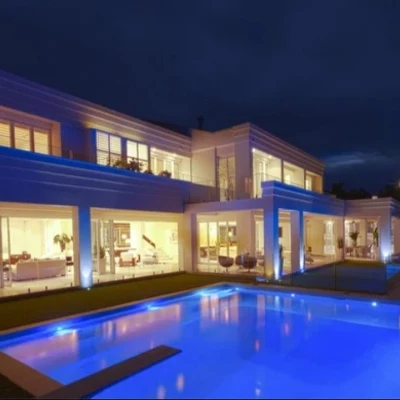 Large family thumbnail