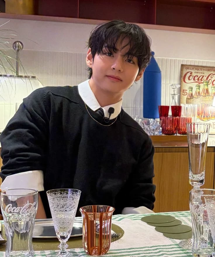 Taehyung  thumbnail