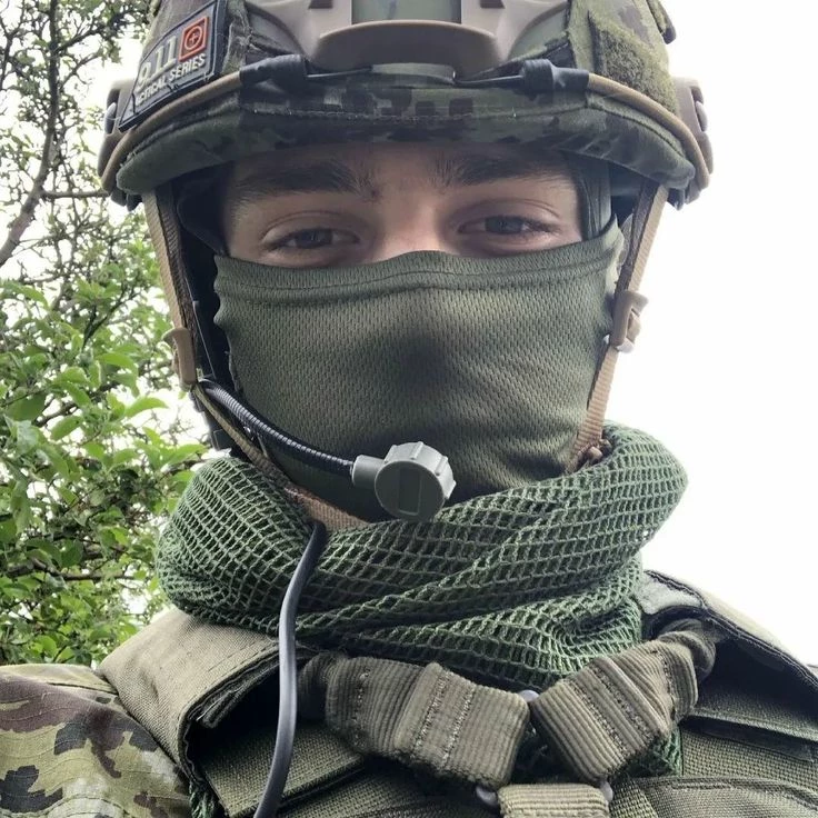 Alex thumbnail