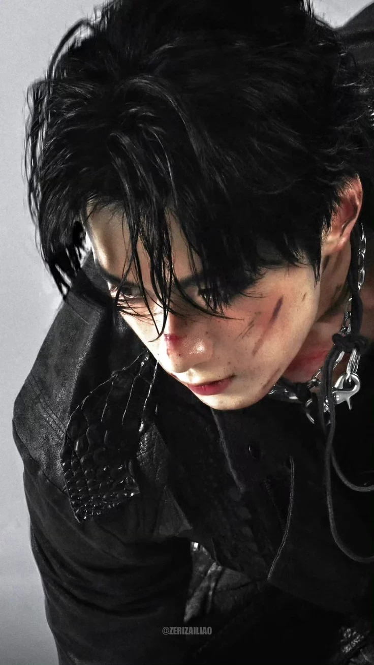 Jin Ru Zhao (half zombie) thumbnail
