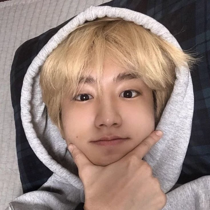 Han Jisung thumbnail