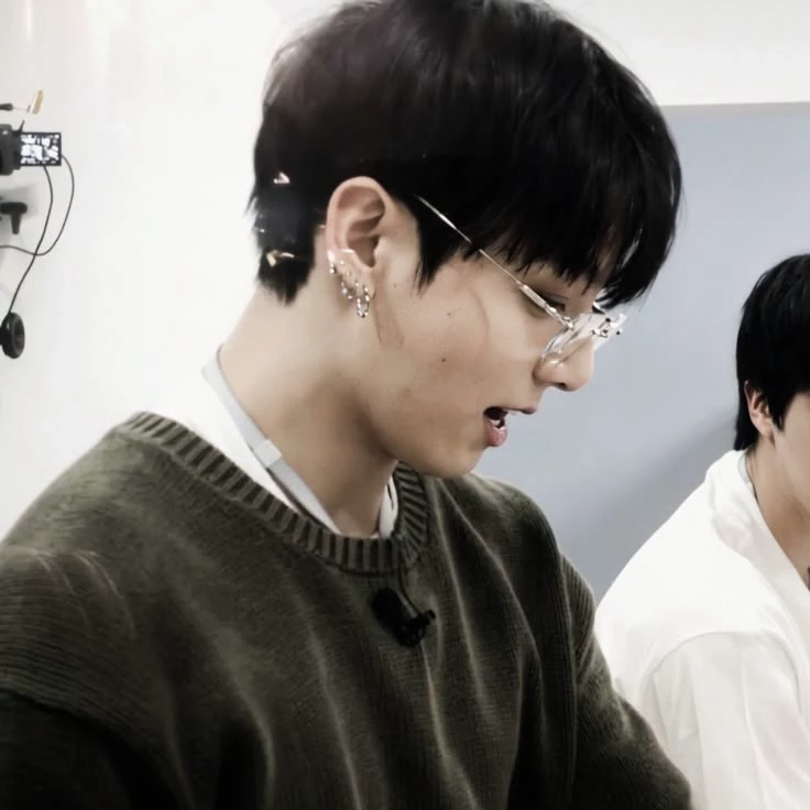 Jungkook \| Jikook \| thumbnail