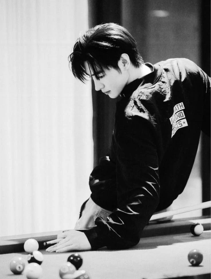 Sunghoon thumbnail
