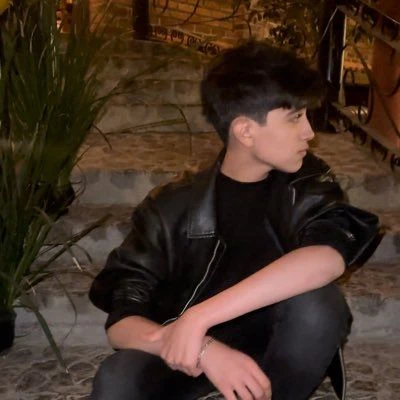 Kenneth 😍 thumbnail