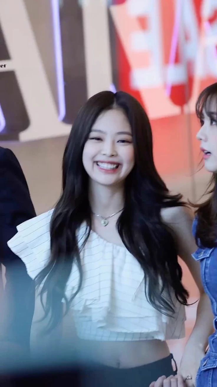 Jennie Ruby Jane thumbnail