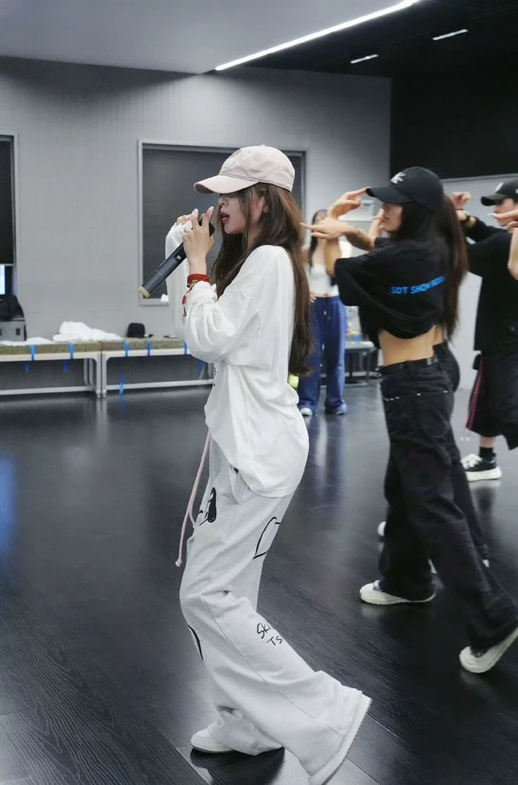 Idol Life thumbnail