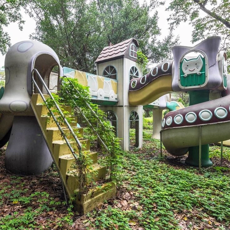 HAPPY PLAYGROUND thumbnail