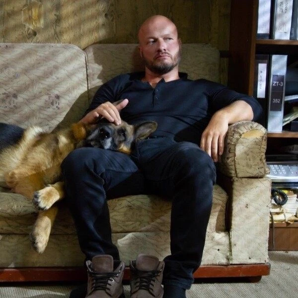 Maksimov (dog) thumbnail