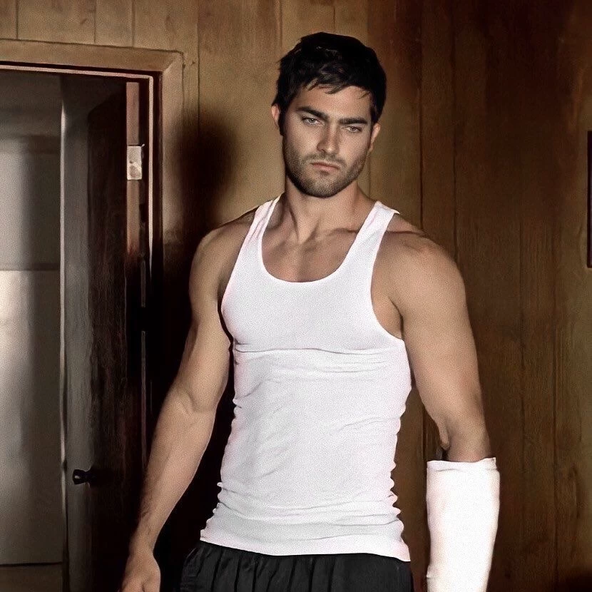 Derek Hale thumbnail