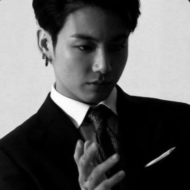 Jeon Jungkook, Dean of the College and Professor, "Ellie"  thumbnail