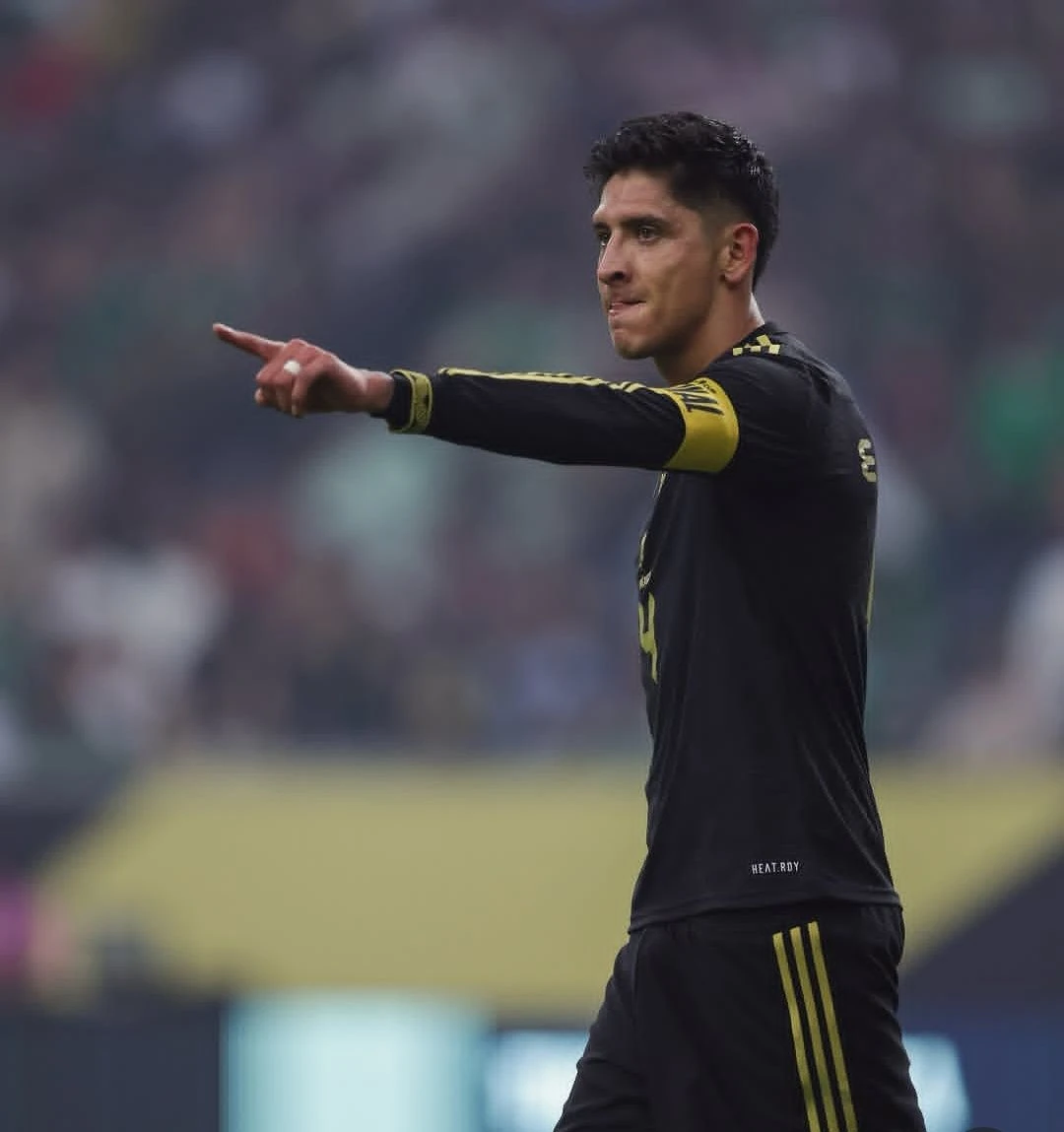 Edson Álvarez thumbnail