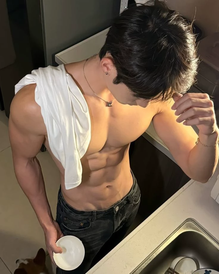 Lukas thumbnail