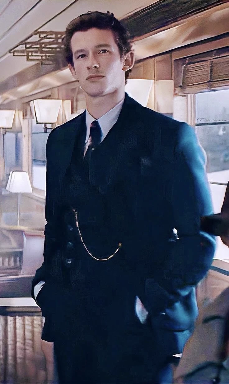 Theseus Scamander thumbnail