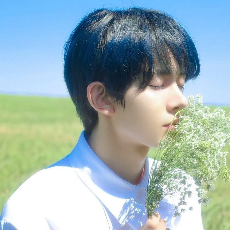 Heeseung thumbnail