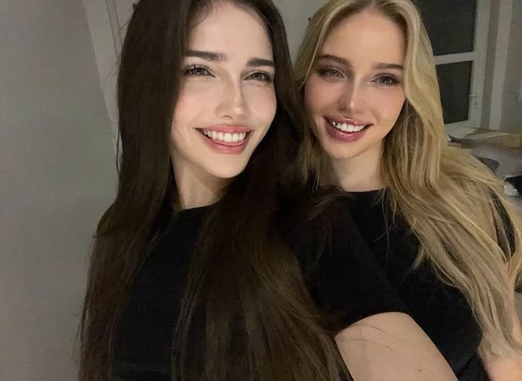 emma, your sister, everyday life thumbnail