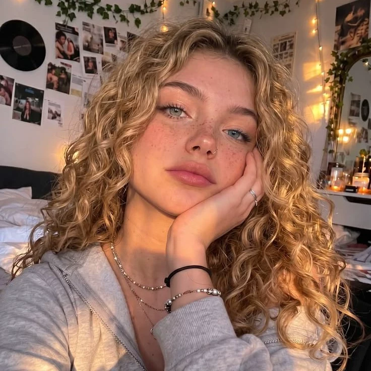 Энн