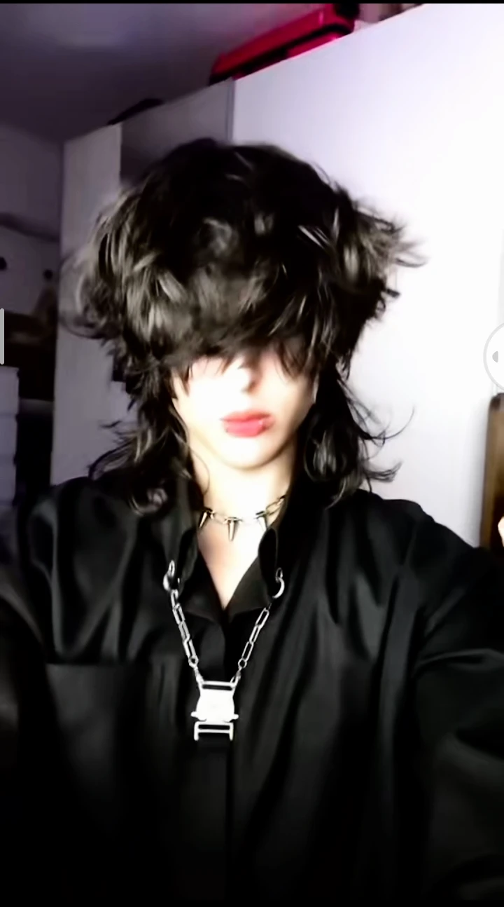 Nyx📓♑😶🕷️🎮🎸🎧🖤 thumbnail