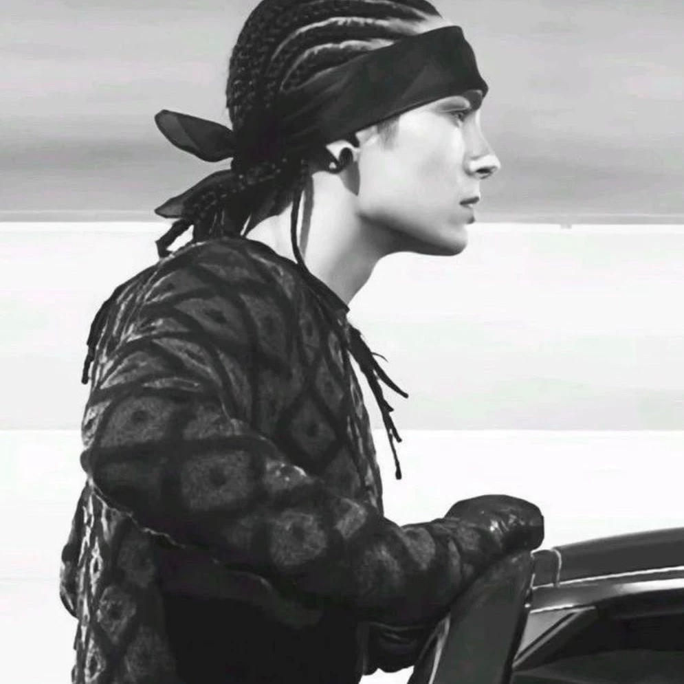 Tom Kaulitz thumbnail