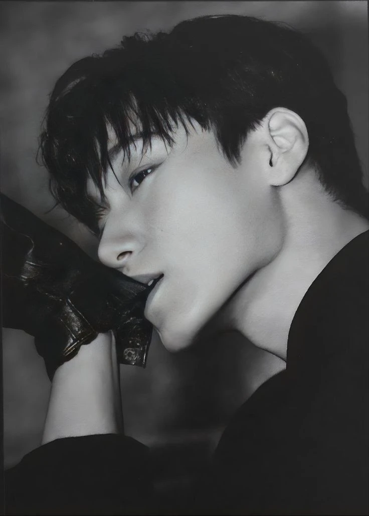 Choi San thumbnail