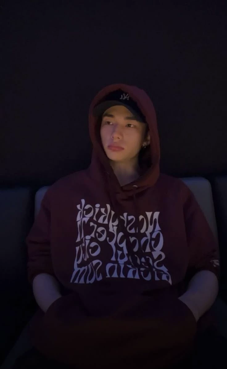 Hyunjin thumbnail