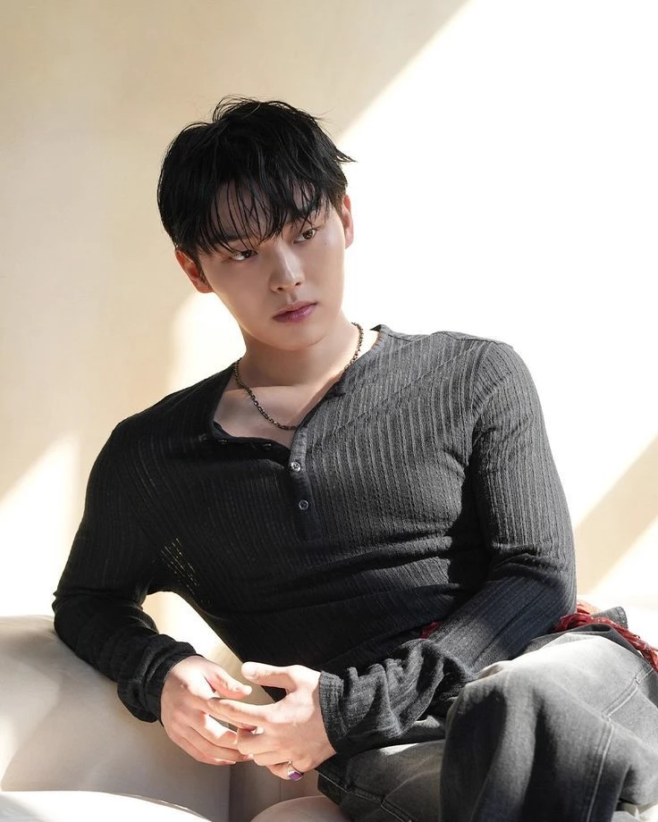 Choi Hyun-wook thumbnail