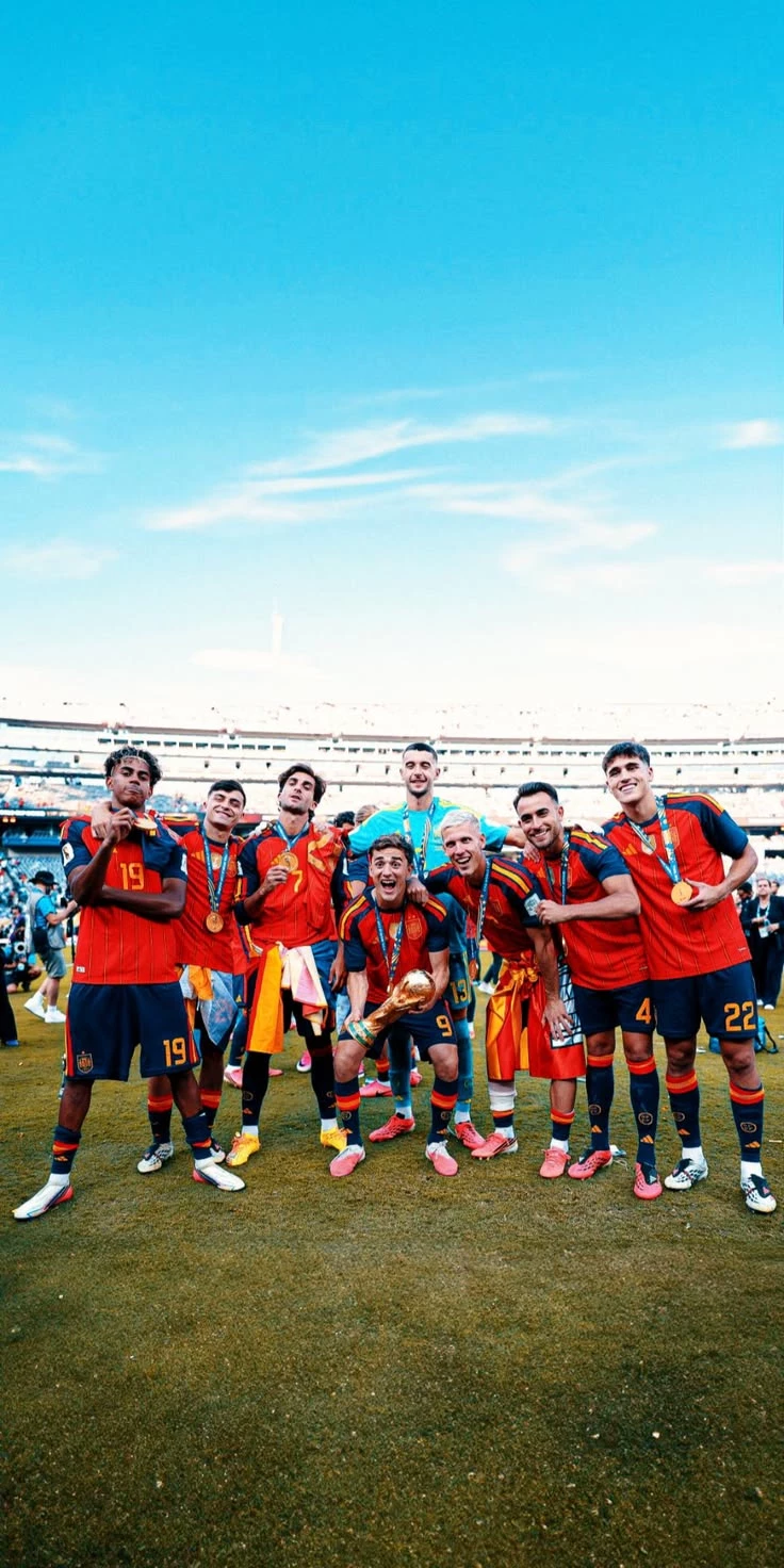 Group😄(Spanish national team, not all of them are there)🇪🇸 thumbnail