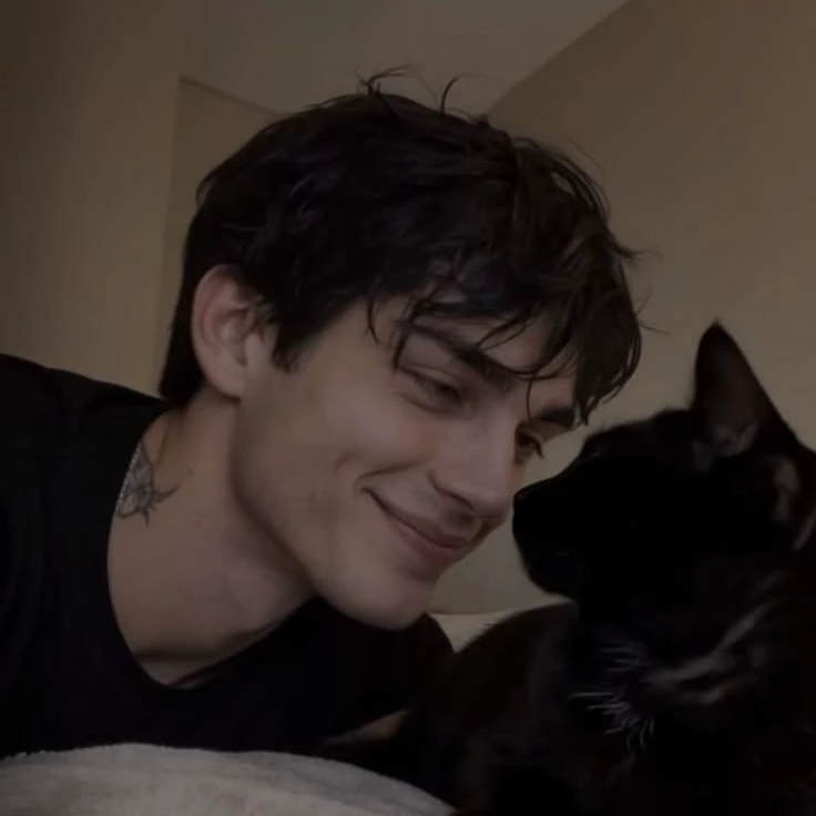 Alex thumbnail
