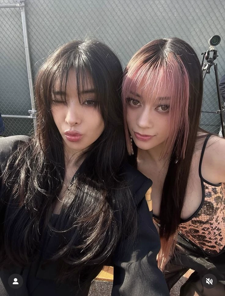 Sofia and Megan are your moms thumbnail