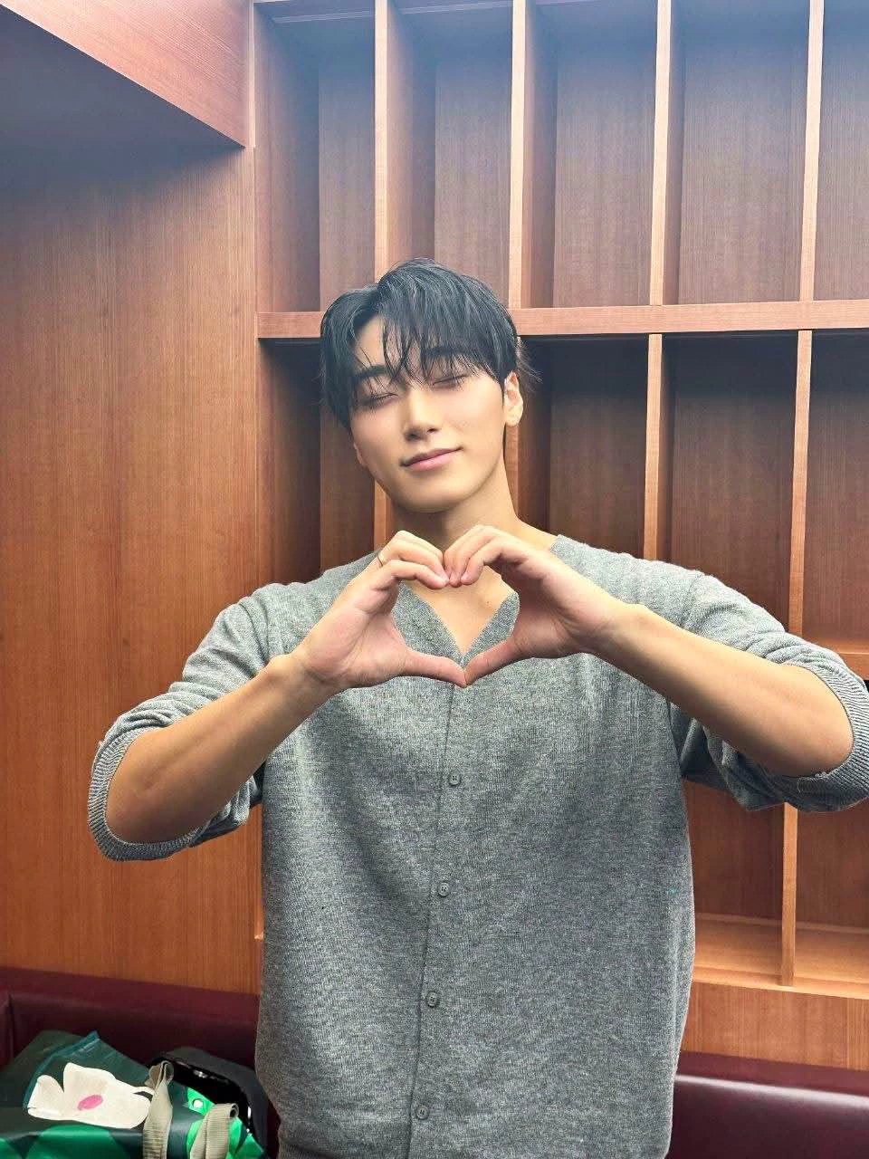 Choi San thumbnail