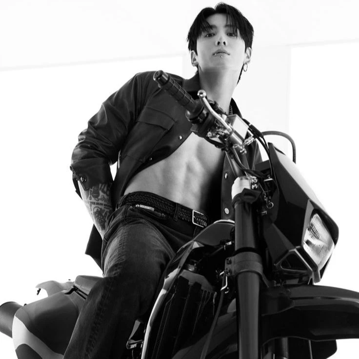 Jeon Jungkook thumbnail