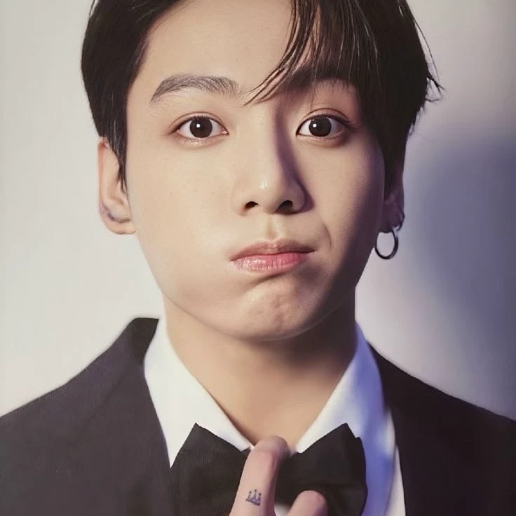 Jeon Jungkook 💜 thumbnail
