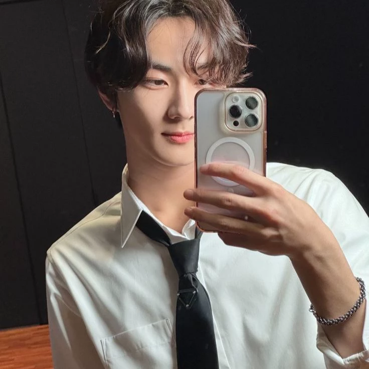 Jungwon thumbnail