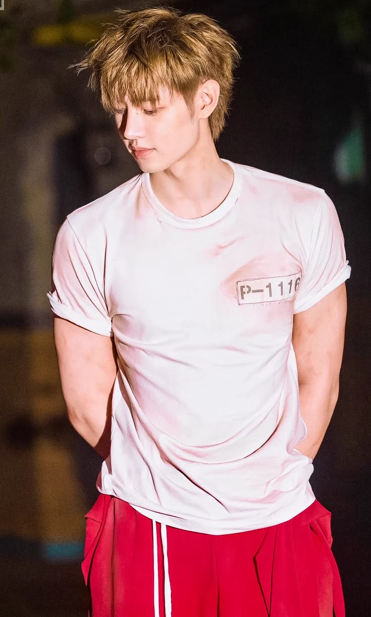 ୨ sunghoon ୧ thumbnail