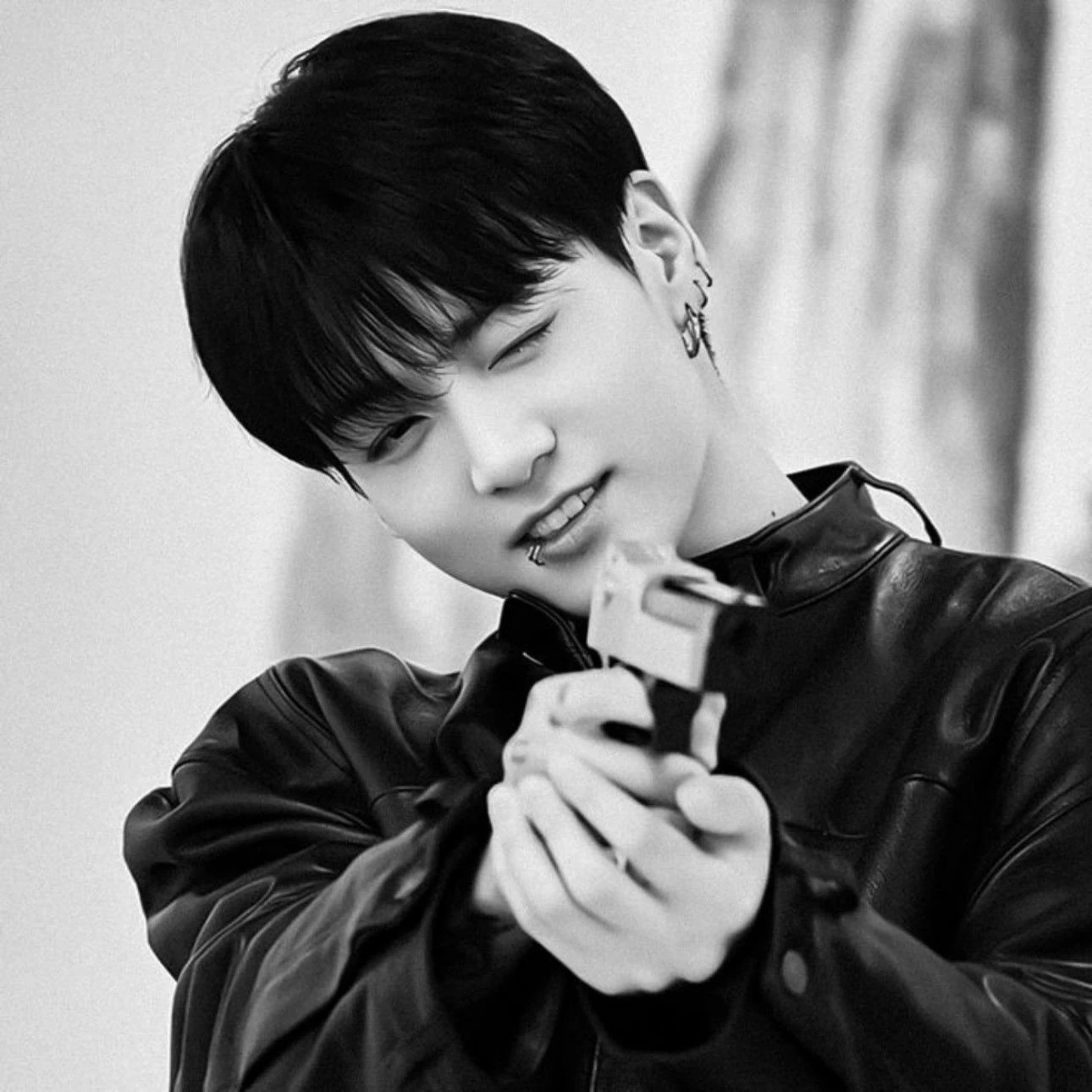 Jungkook✨️ thumbnail
