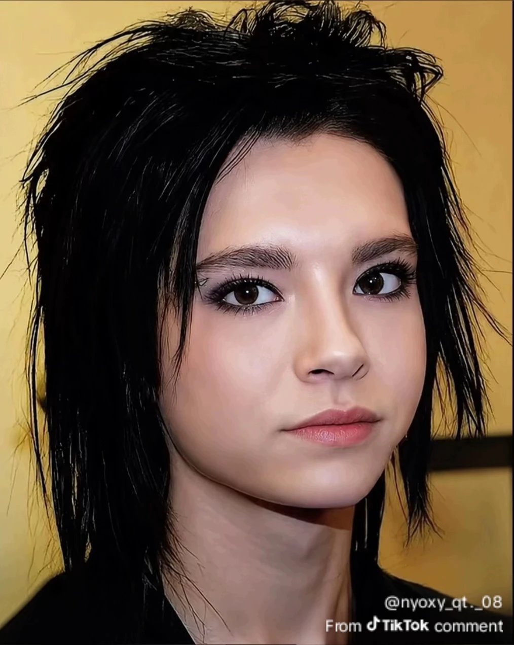 Bill Kaulitz thumbnail