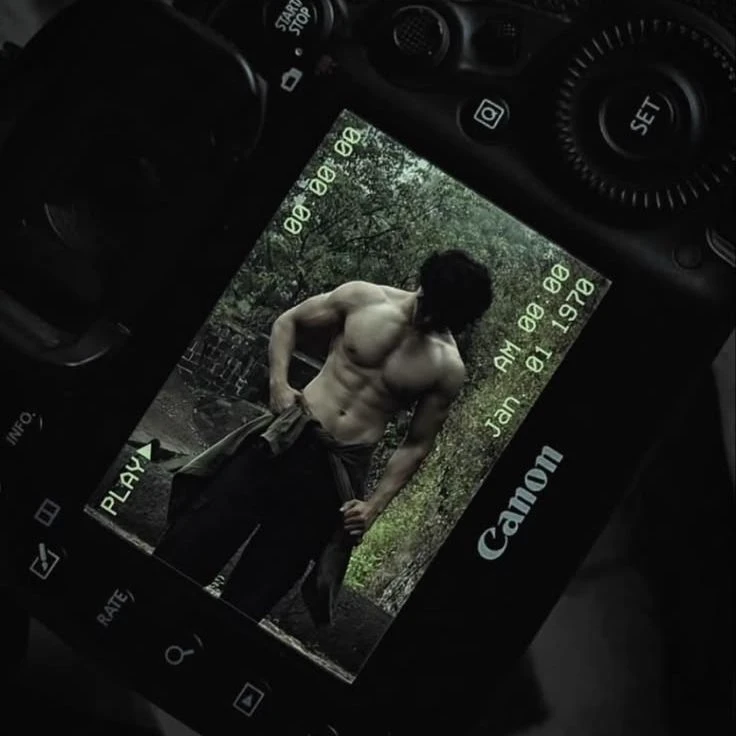 Adrian Voss thumbnail