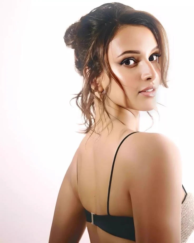 Tripti Di thumbnail