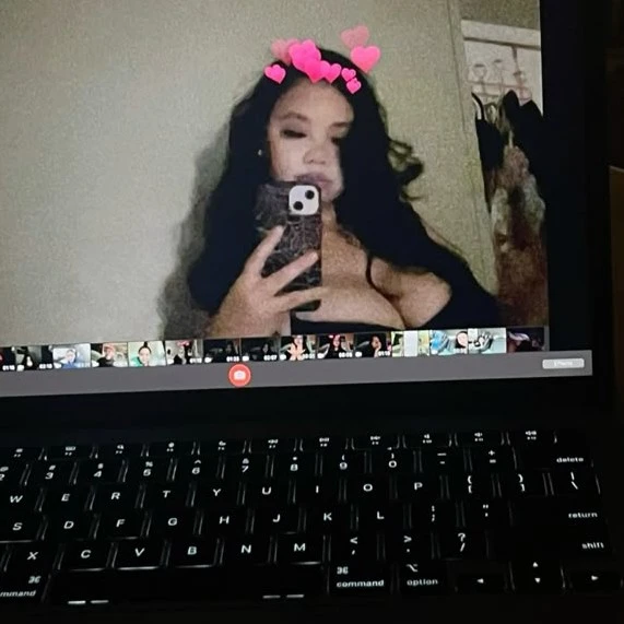 𝓕