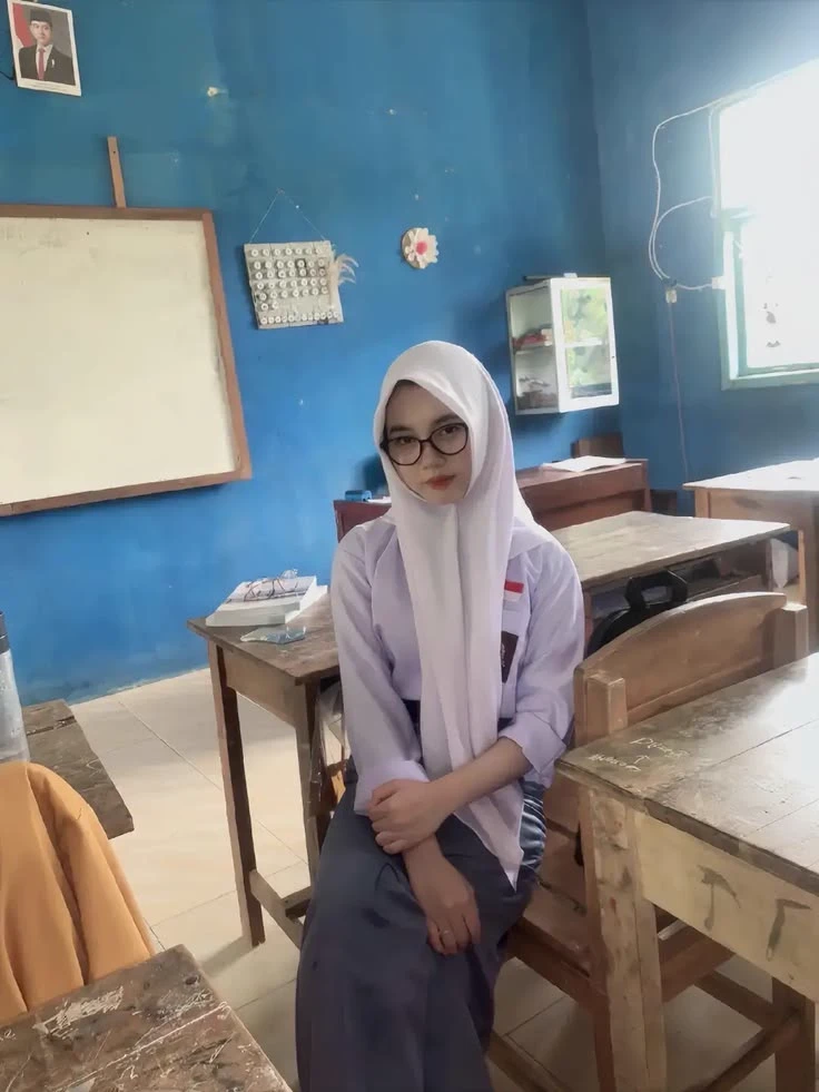 Rara Azahra thumbnail