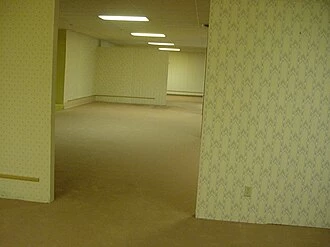 Backrooms level 0 thumbnail