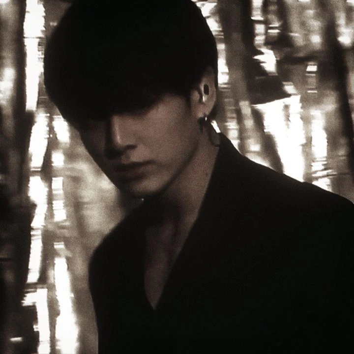 Jeon Jungkook thumbnail
