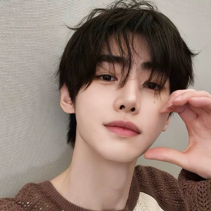 Sunghoon thumbnail