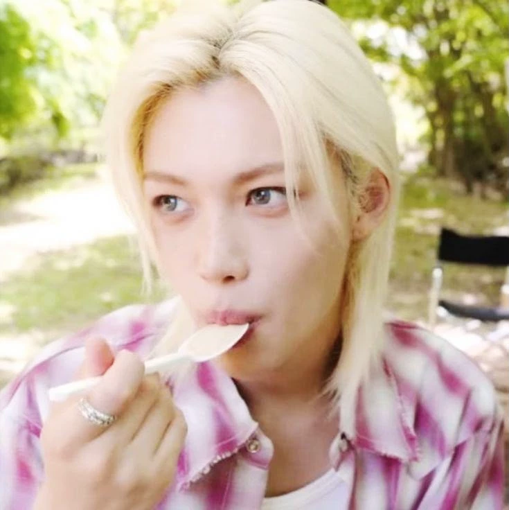 Felix—(~Hyunlix) thumbnail